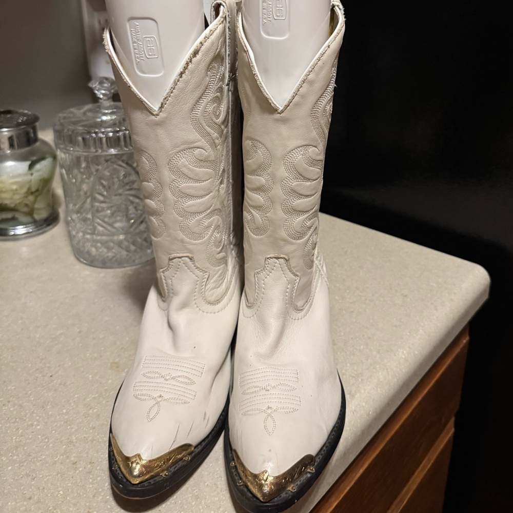 Durango white  Heeled Boots with Gold Tips
